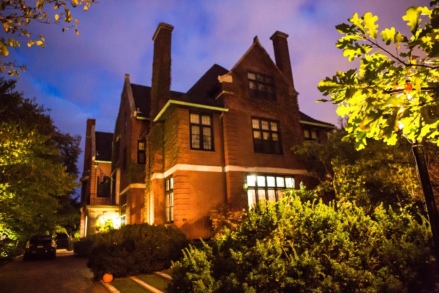 Hyde Park, Kenwood boast big homes for big names