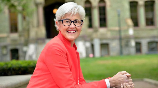 President Alivisatos Names MaryFrances McCourt as Chief Financial Officer - Vimarsana News